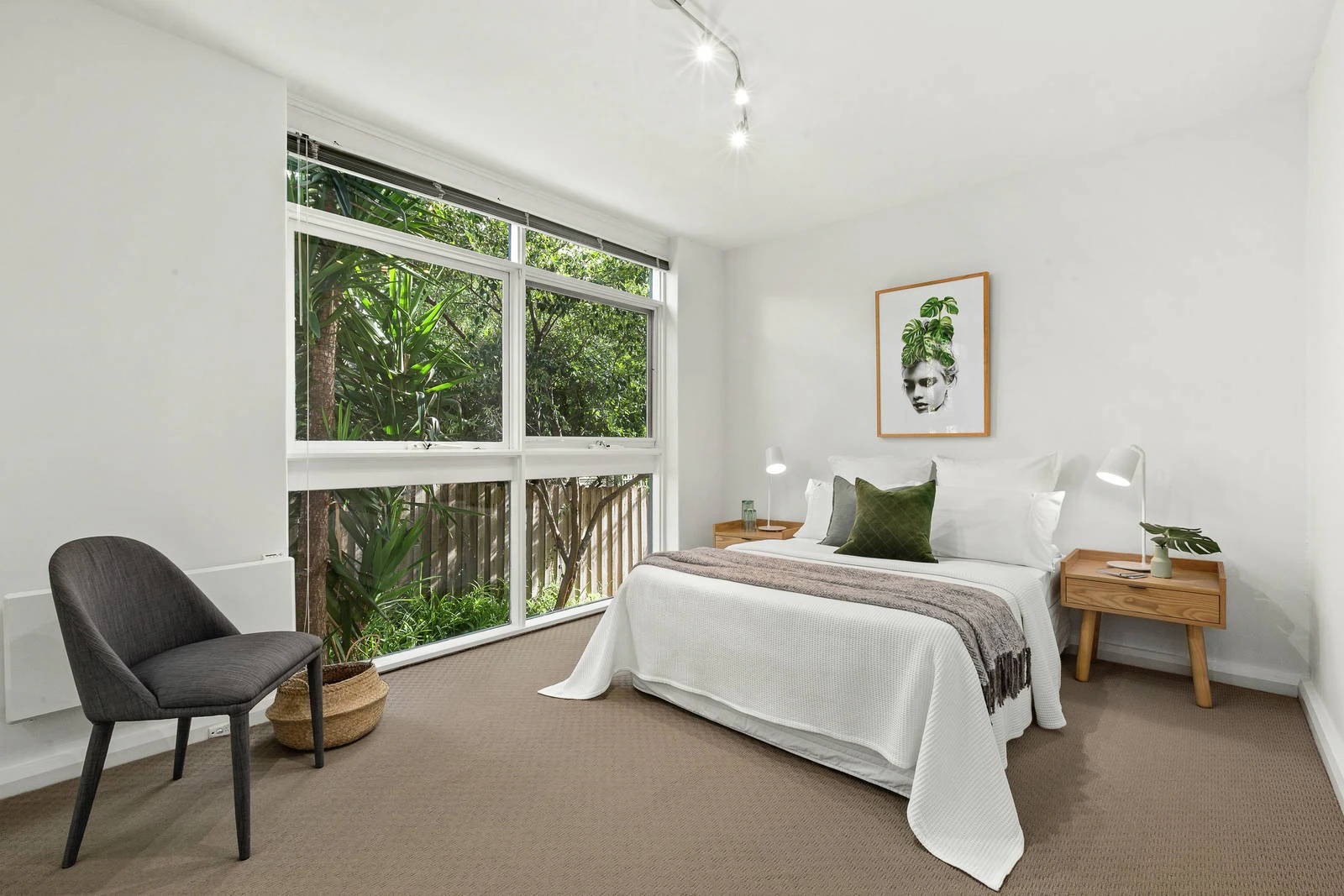 2/3 Osborne Avenue, Glen Iris, VIC