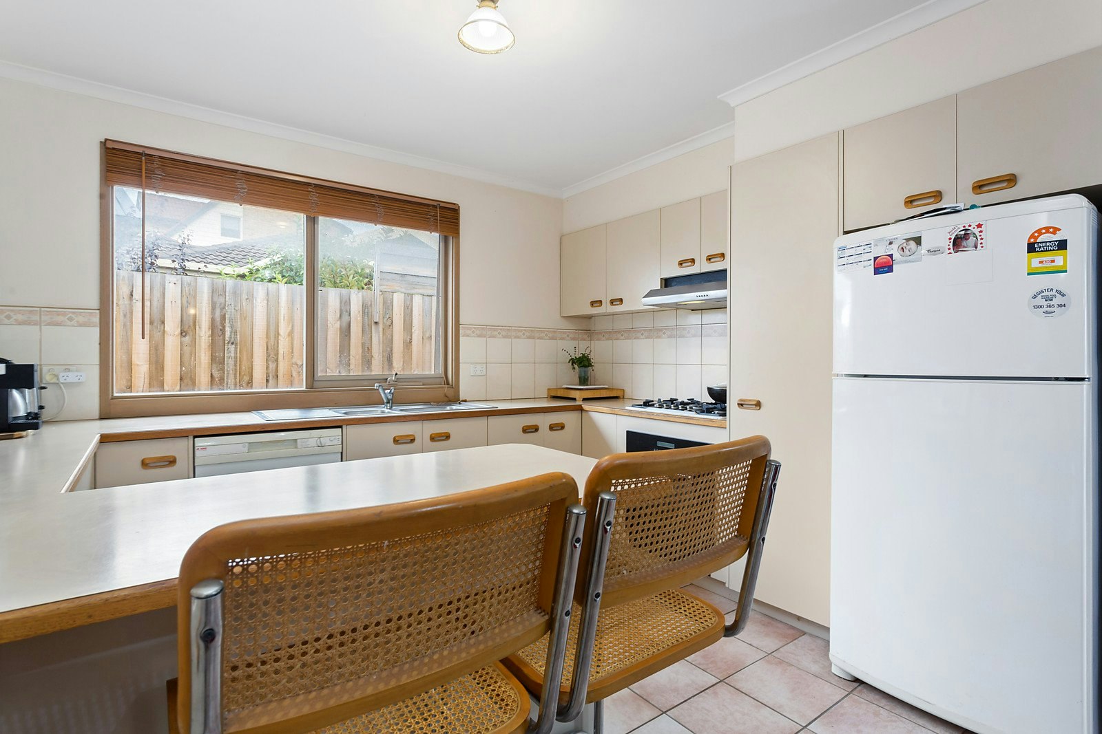 6 Jonathon Court, Mornington, VIC