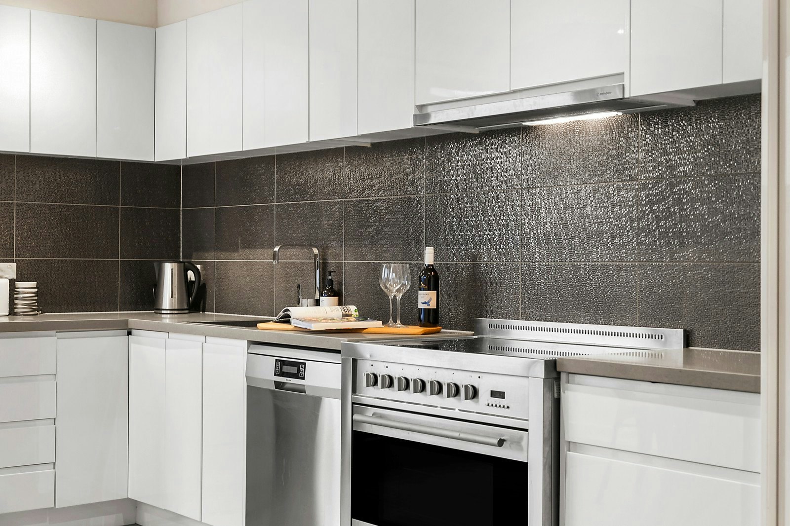 14 Yertchuk Avenue, Ashwood, VIC