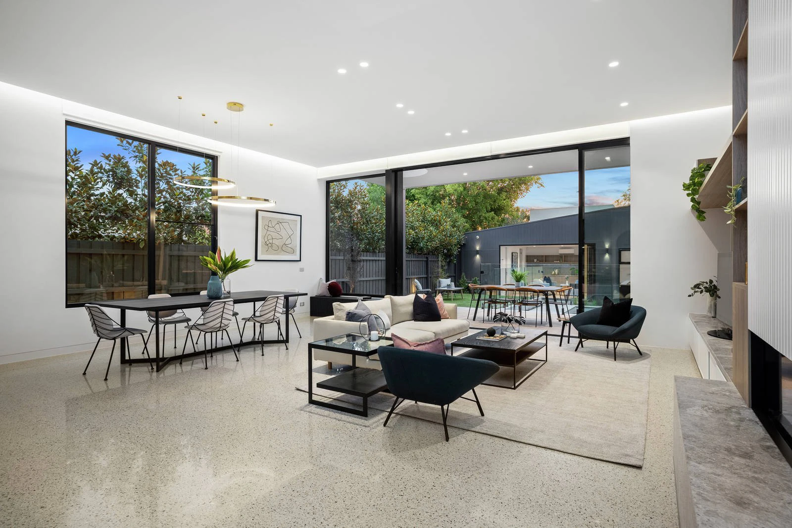 805 Hampton Street, Brighton, VIC