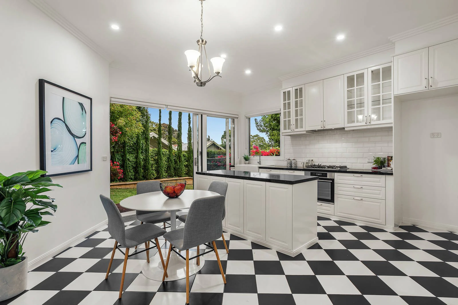 6a Ercildoune Avenue, Hawthorn, VIC