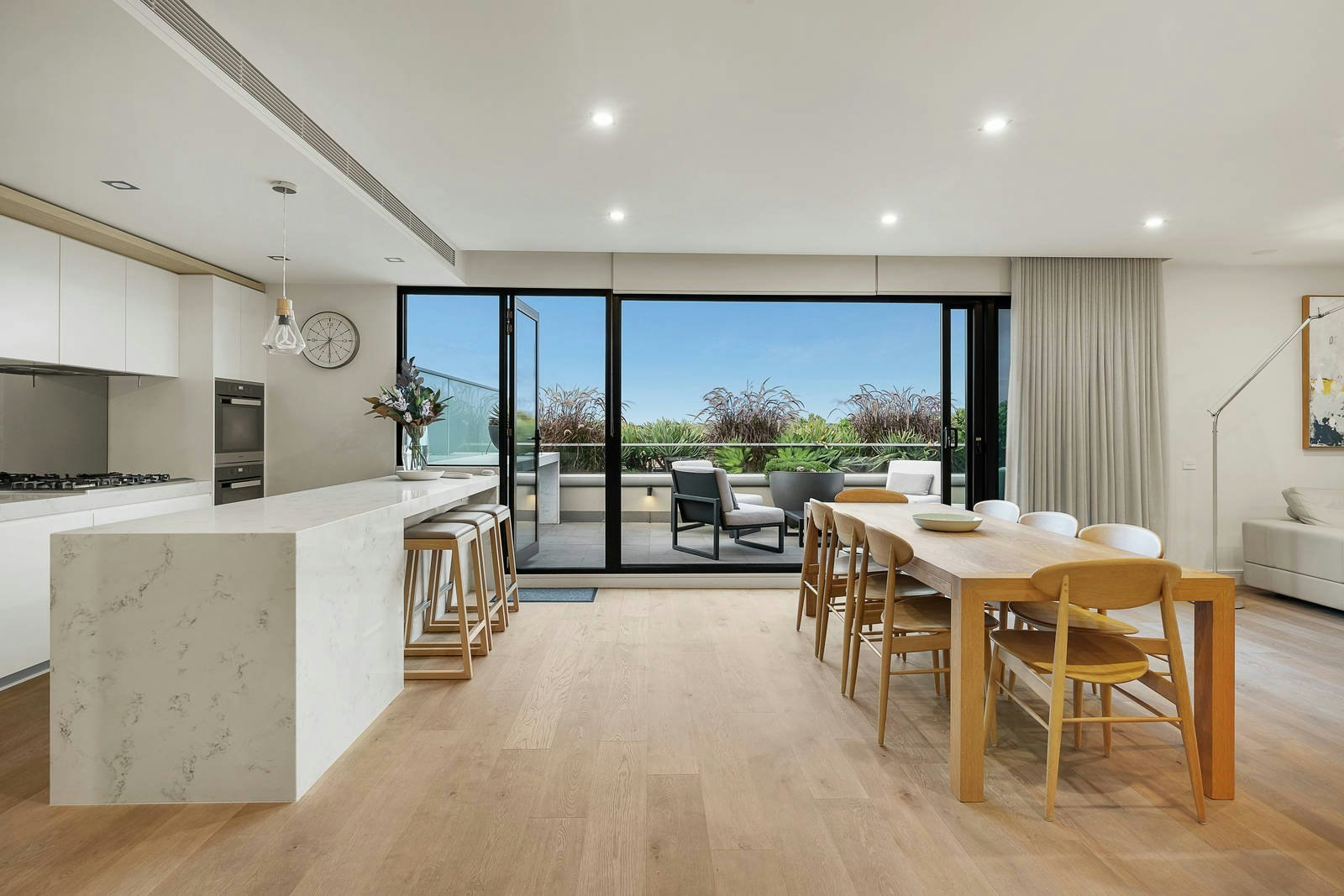 202/379 Wattletree Road, Malvern East, VIC