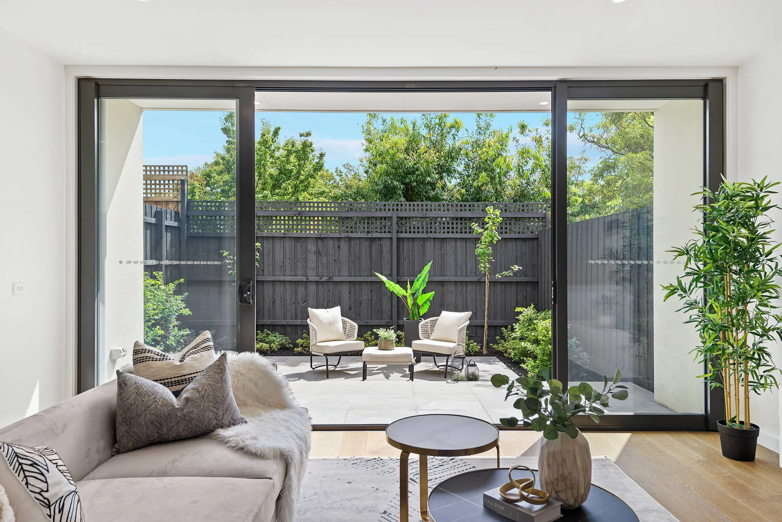8/1289 Burke Road, Kew, VIC