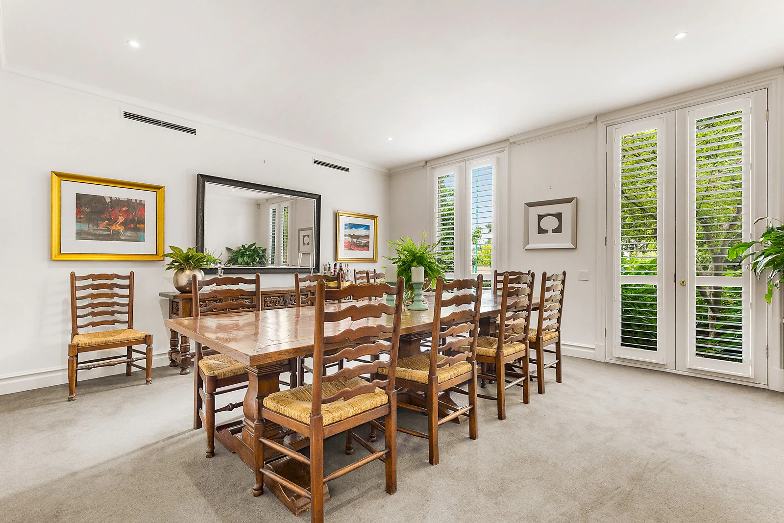 15A Woodside Crescent, Toorak, VIC