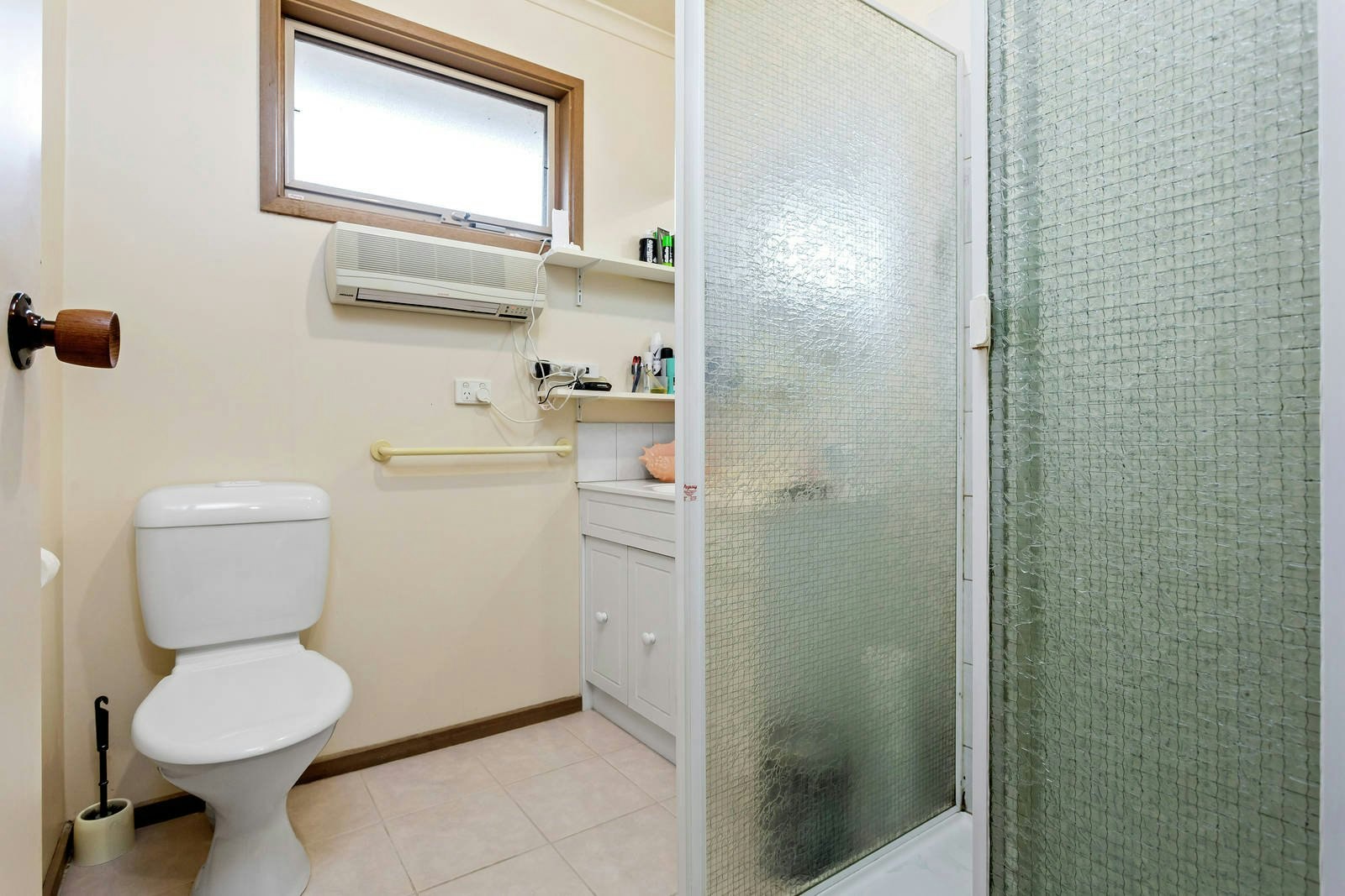 6 Jonathon Court, Mornington, VIC