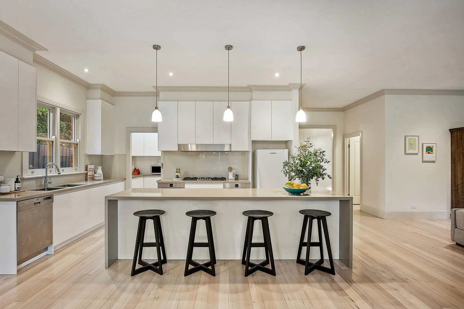 11 Elliott Avenue, Balwyn, VIC