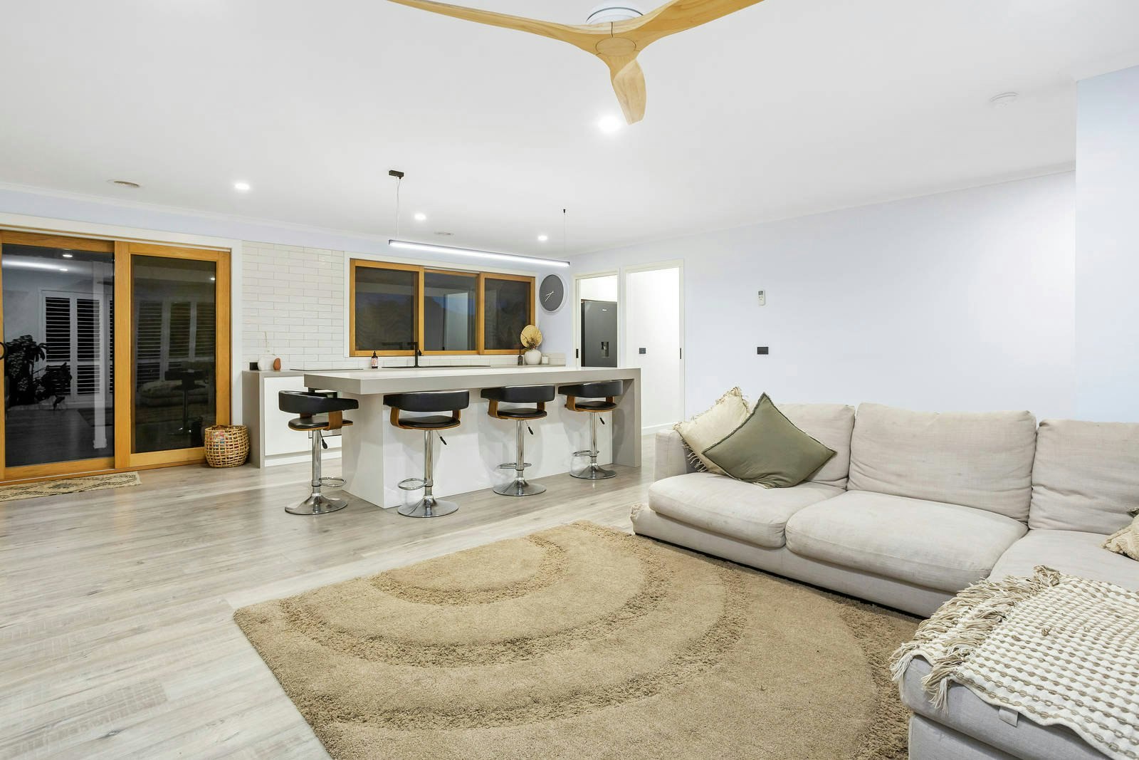 14 Riordan Court, Mornington, VIC