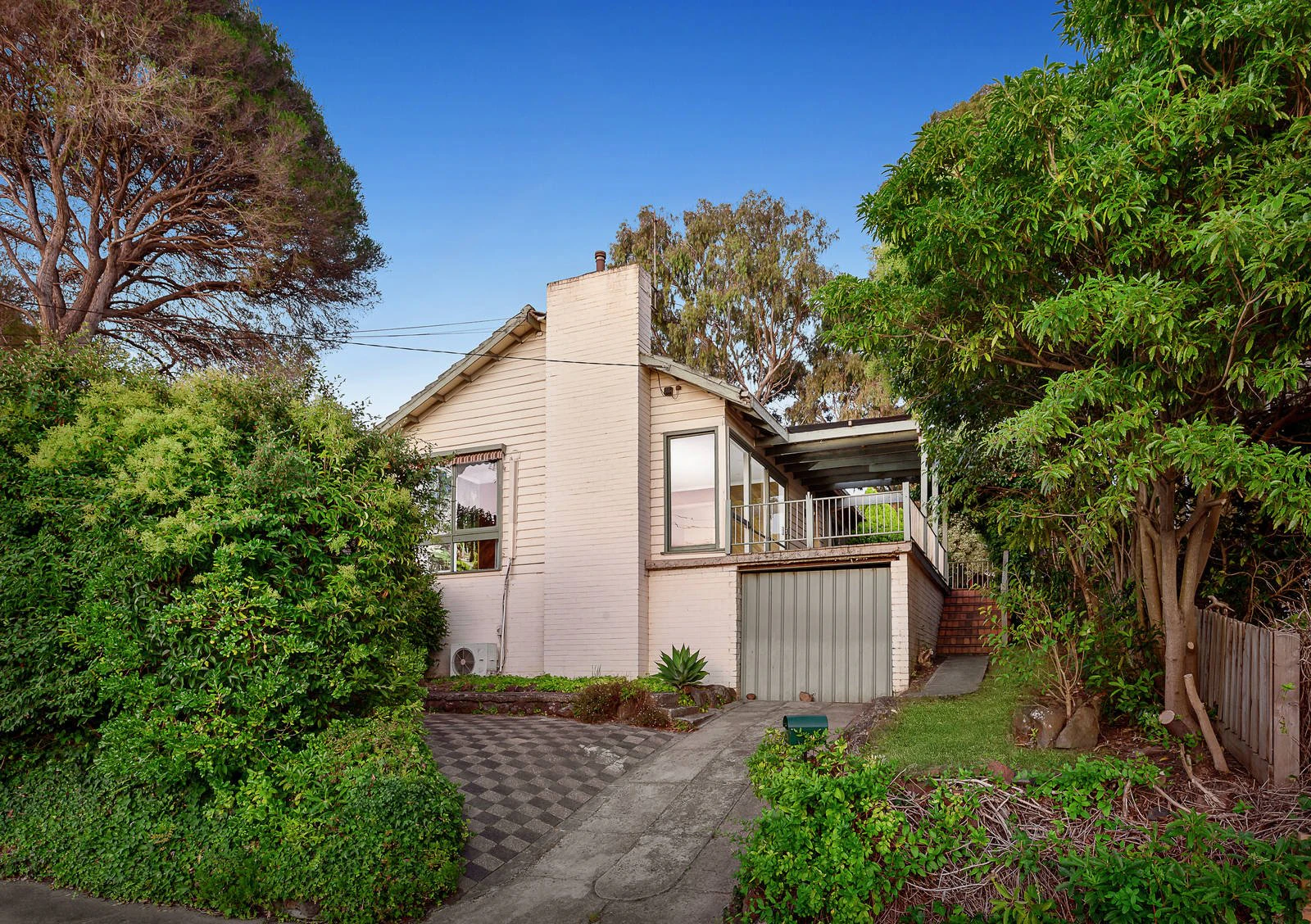21 Briggs Street, Mont Albert North, VIC