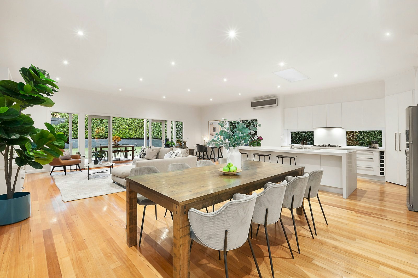 20 Fairmont Avenue, Camberwell, VIC