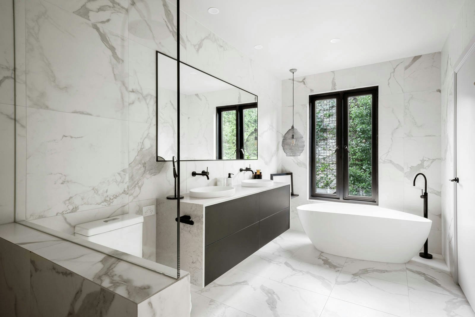 11 Tivoli Road, South Yarra, VIC