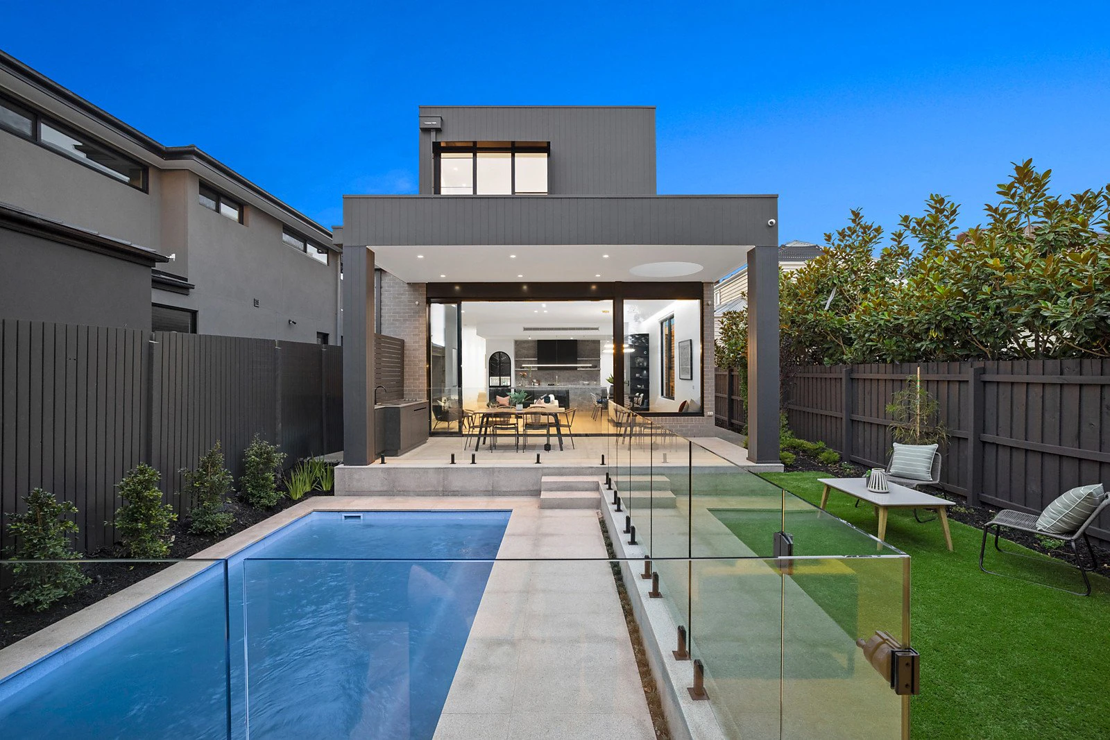 805 Hampton Street, Brighton, VIC