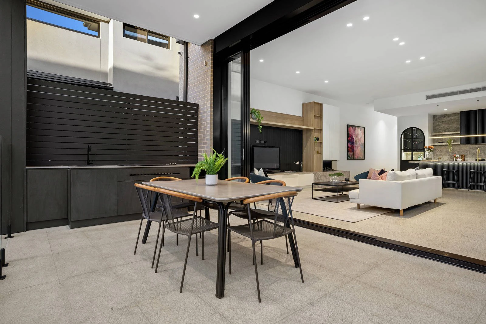 805 Hampton Street, Brighton, VIC