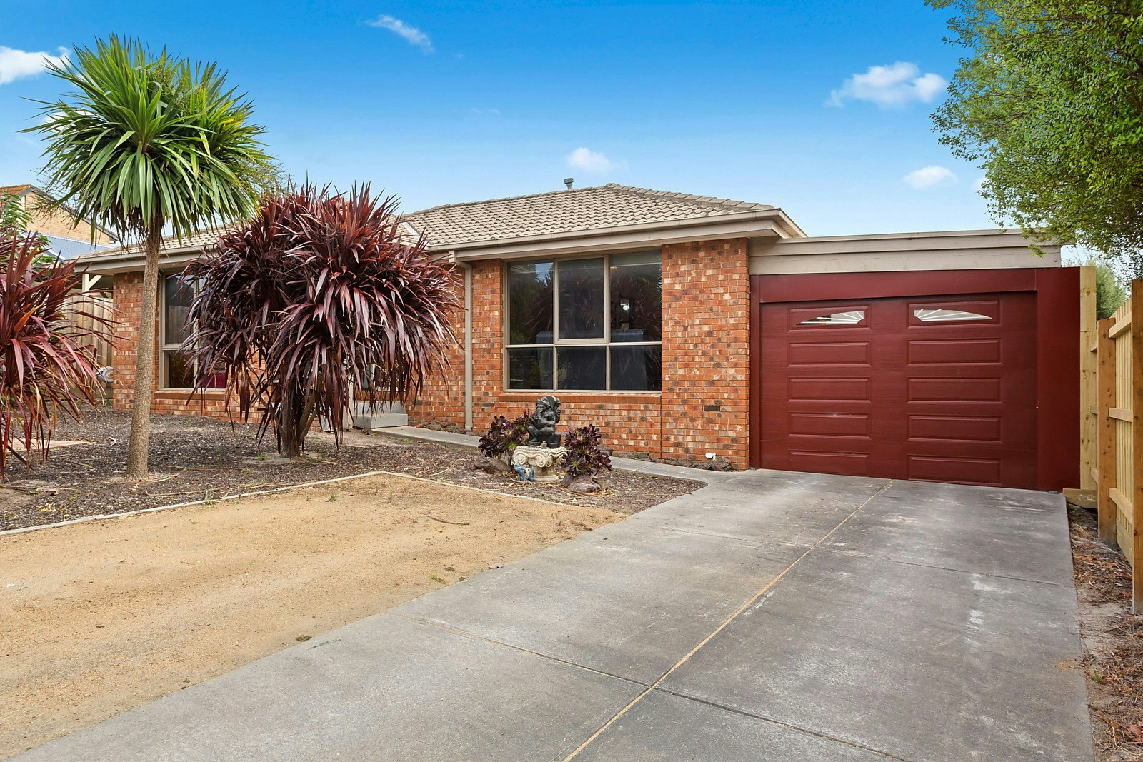 6 Jonathon Court, Mornington, VIC