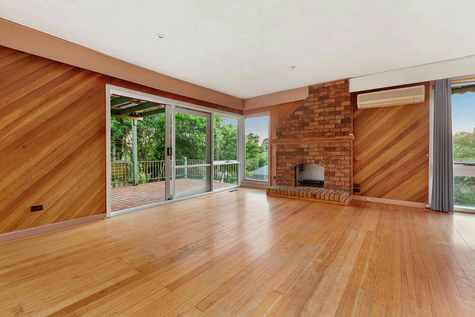 21 Briggs Street, Mont Albert North, VIC