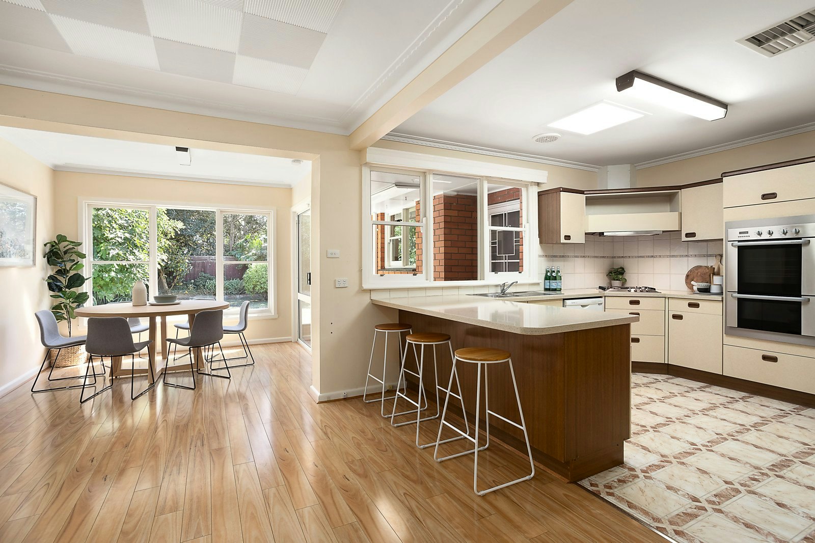 11 Virginia Grove, Malvern East, VIC