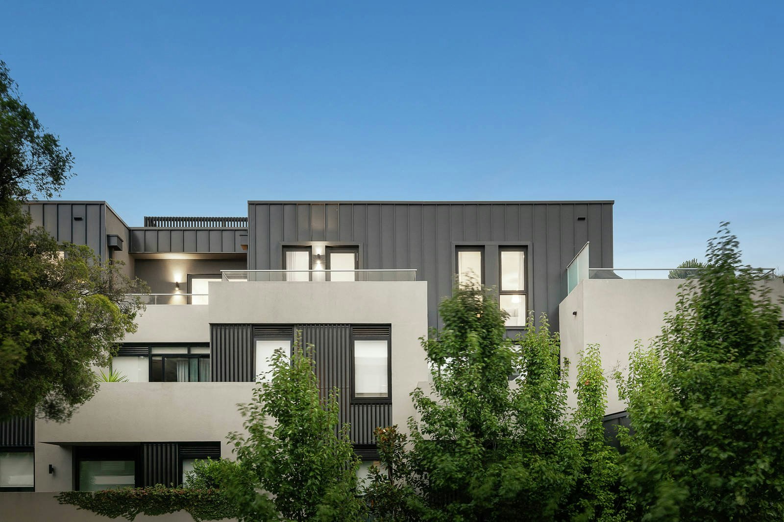 202/379 Wattletree Road, Malvern East, VIC