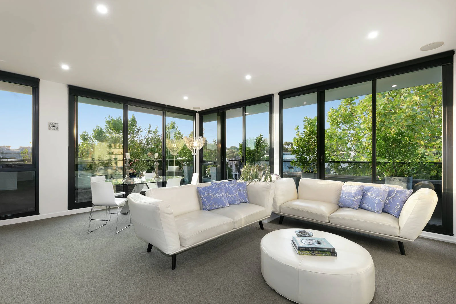 201/220 Canterbury Road, Canterbury, VIC