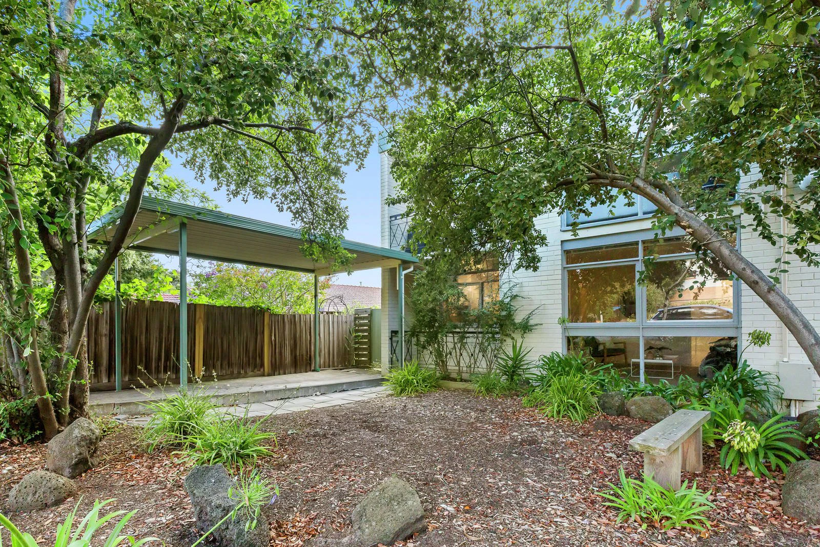 2/3 Osborne Avenue, Glen Iris, VIC