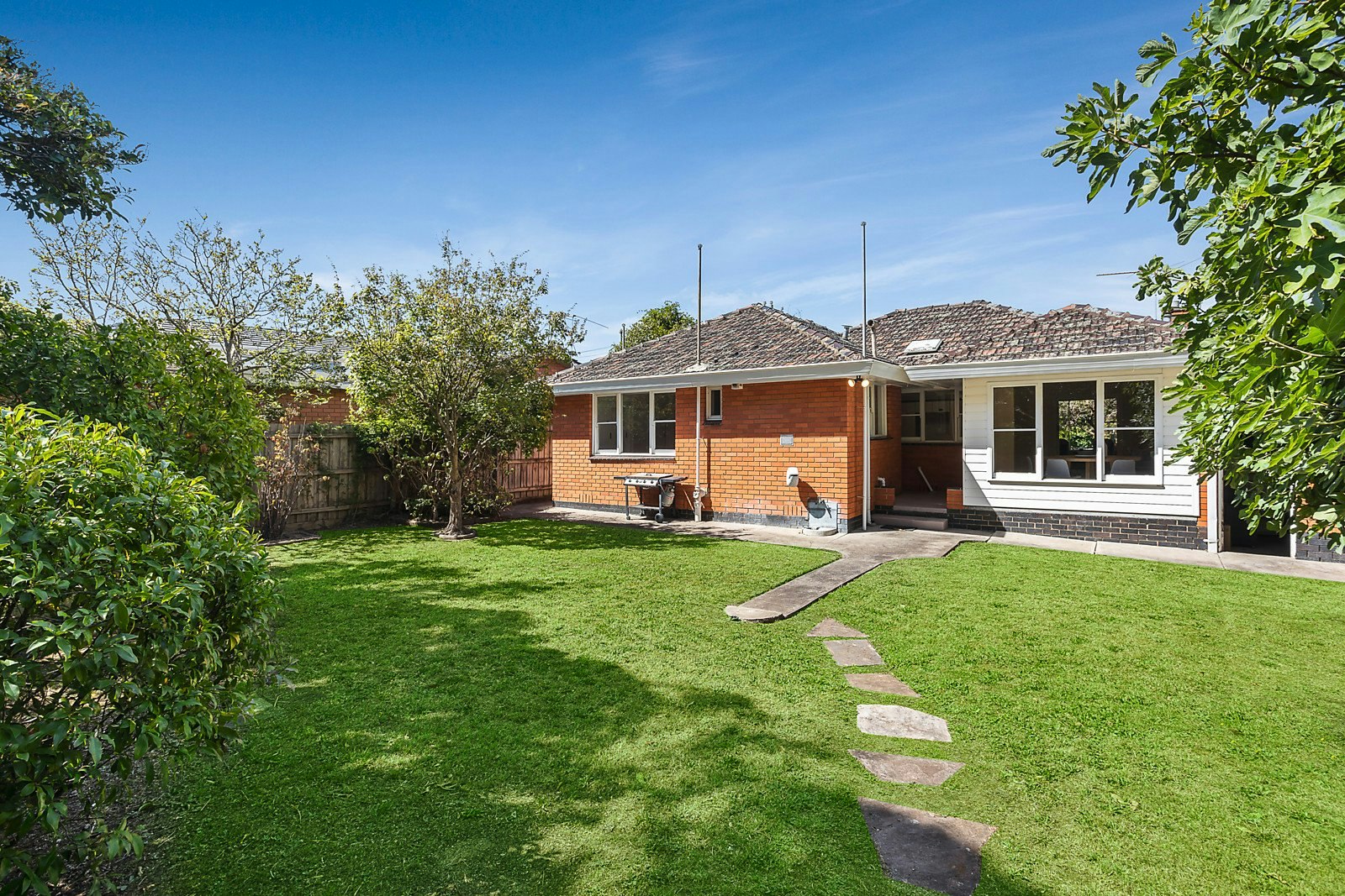 11 Virginia Grove, Malvern East, VIC