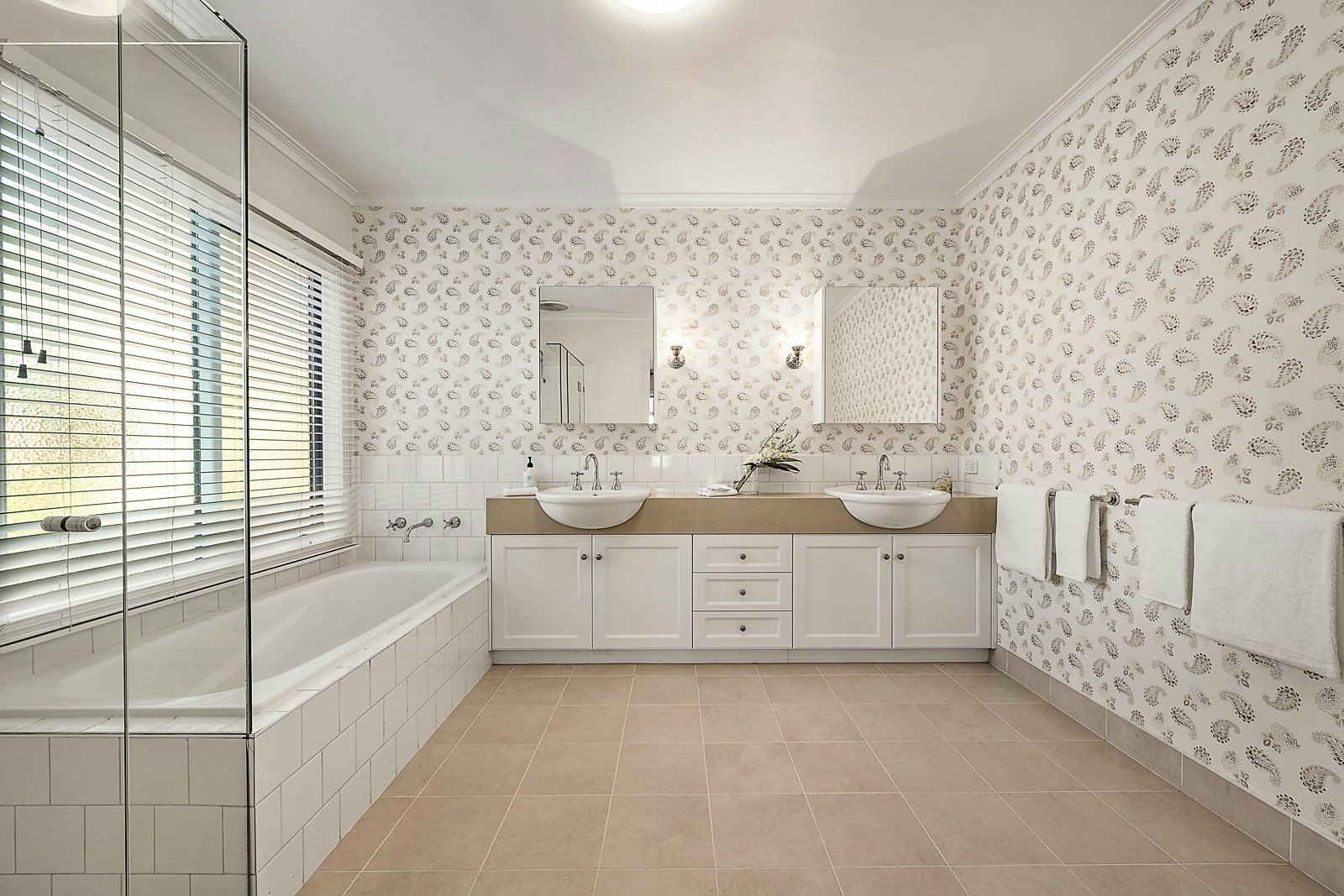 7 Glenferrie Street, Caulfield North, VIC