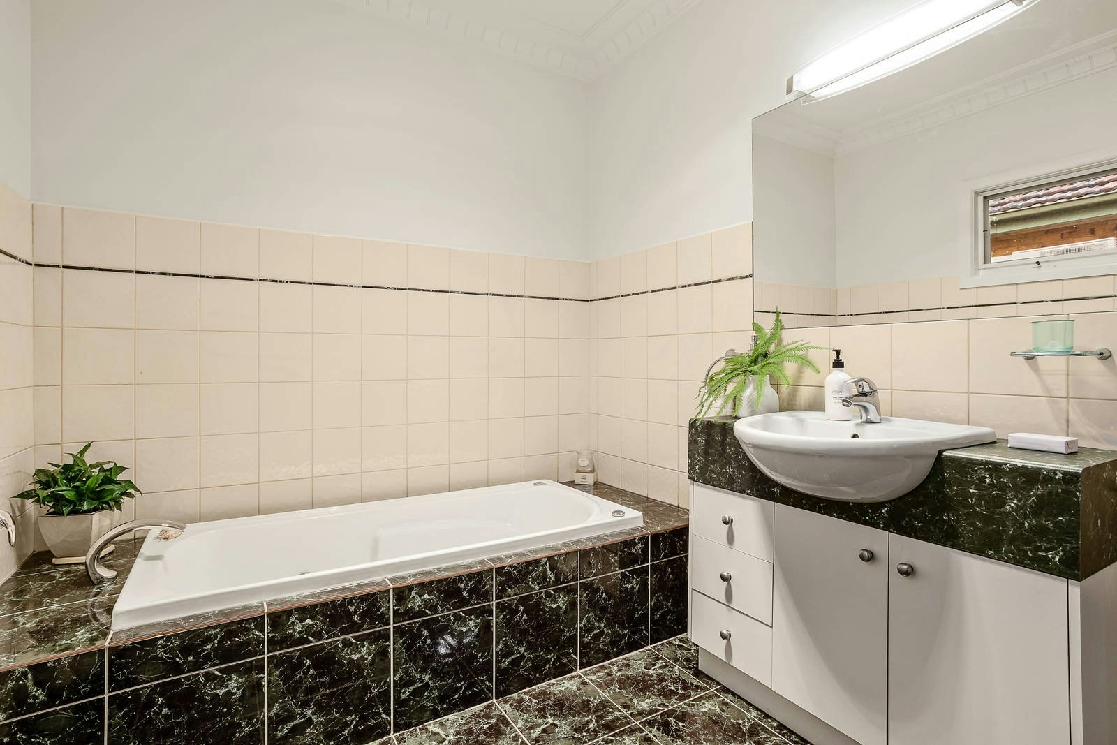 45 Madeline Street, Glen Iris, VIC