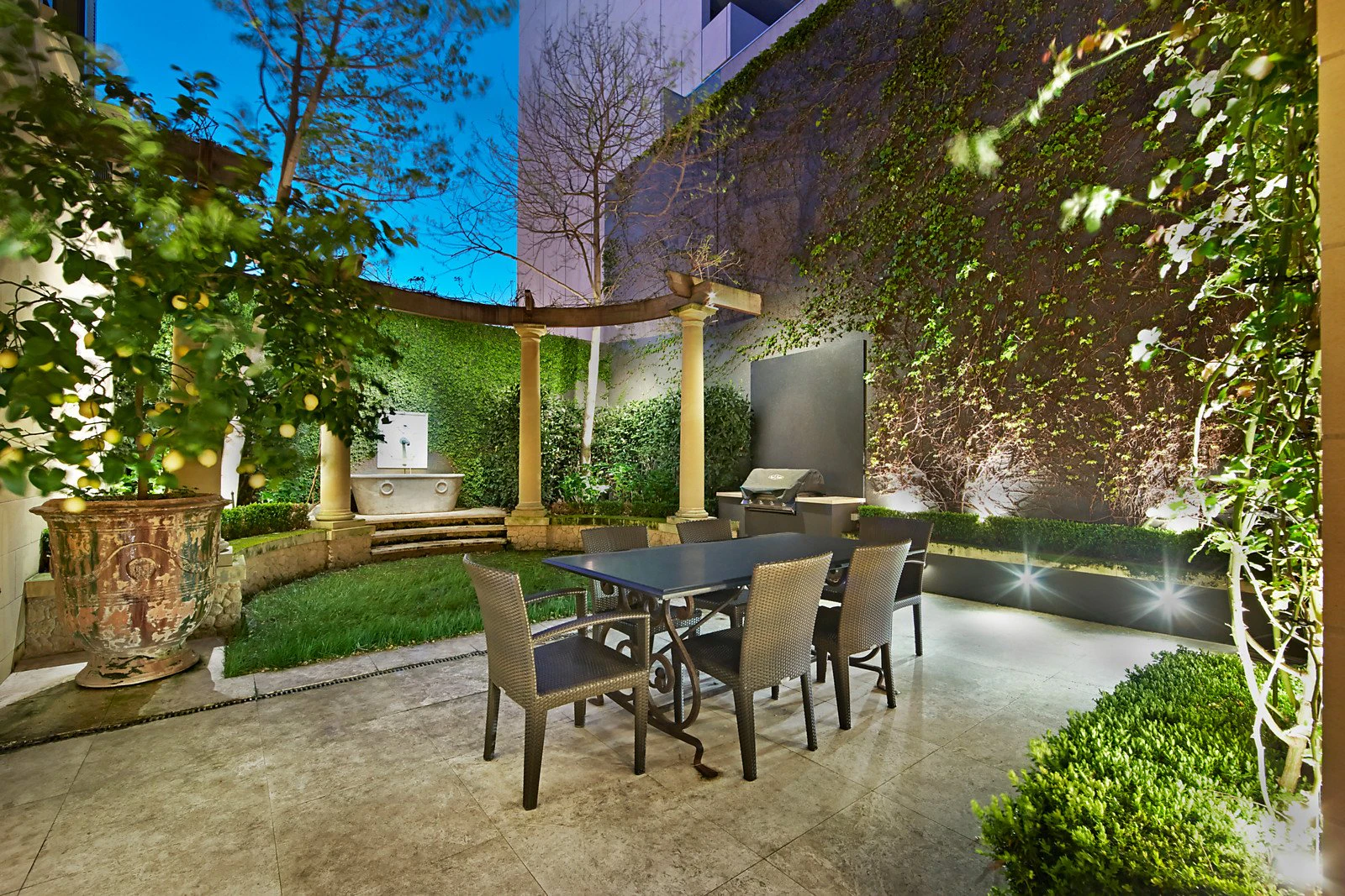28 Grattan Street, Prahran, VIC