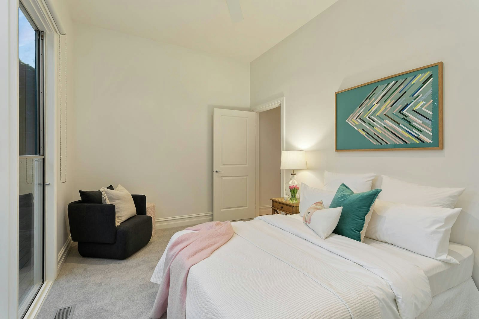 20 Fountaine Avenue, Malvern East, VIC