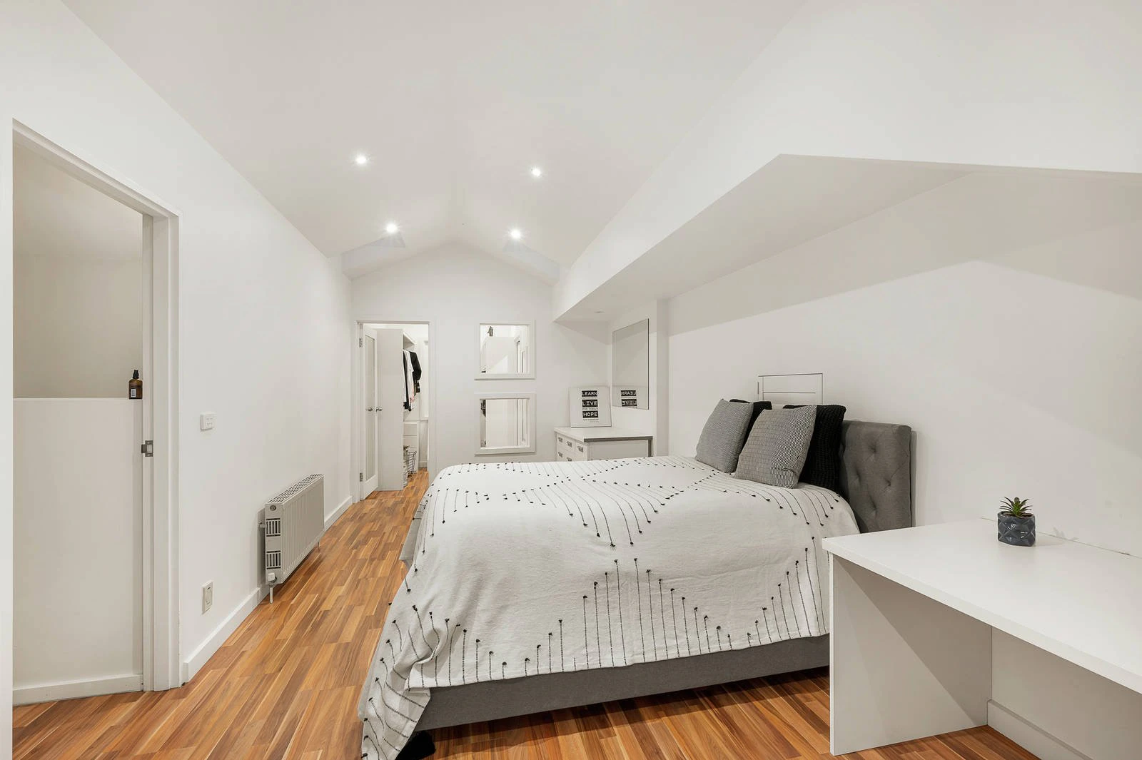 43 Hanby Street, Brighton, VIC