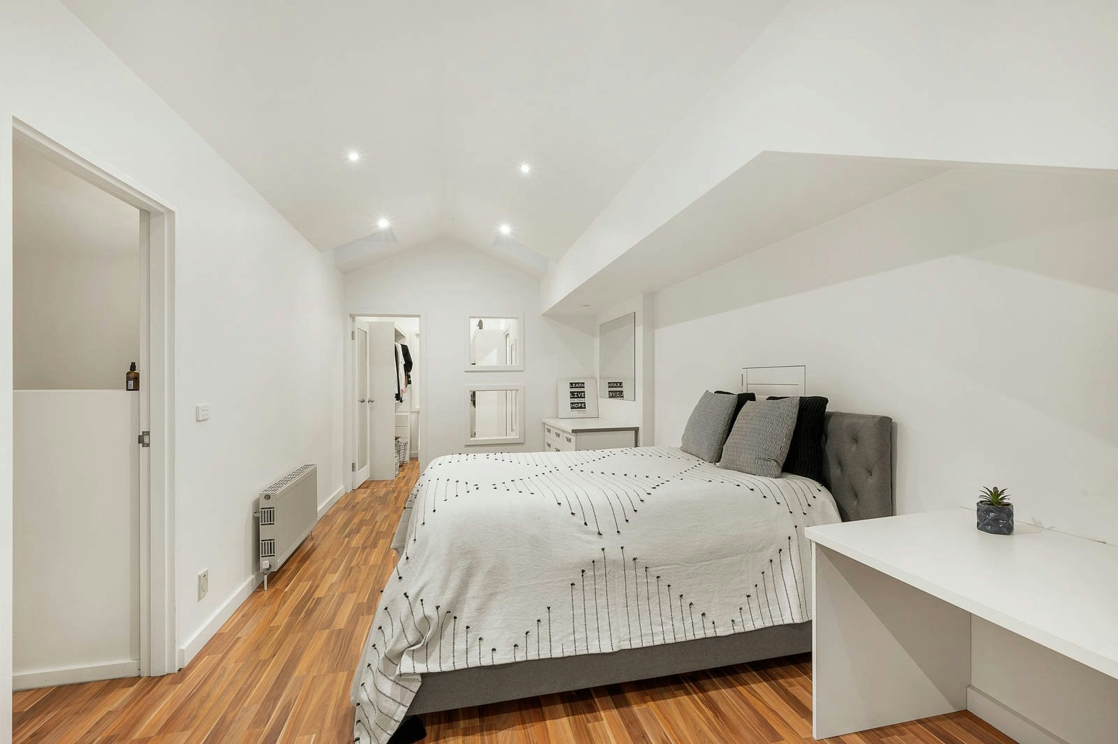 43 Hanby Street, Brighton, VIC