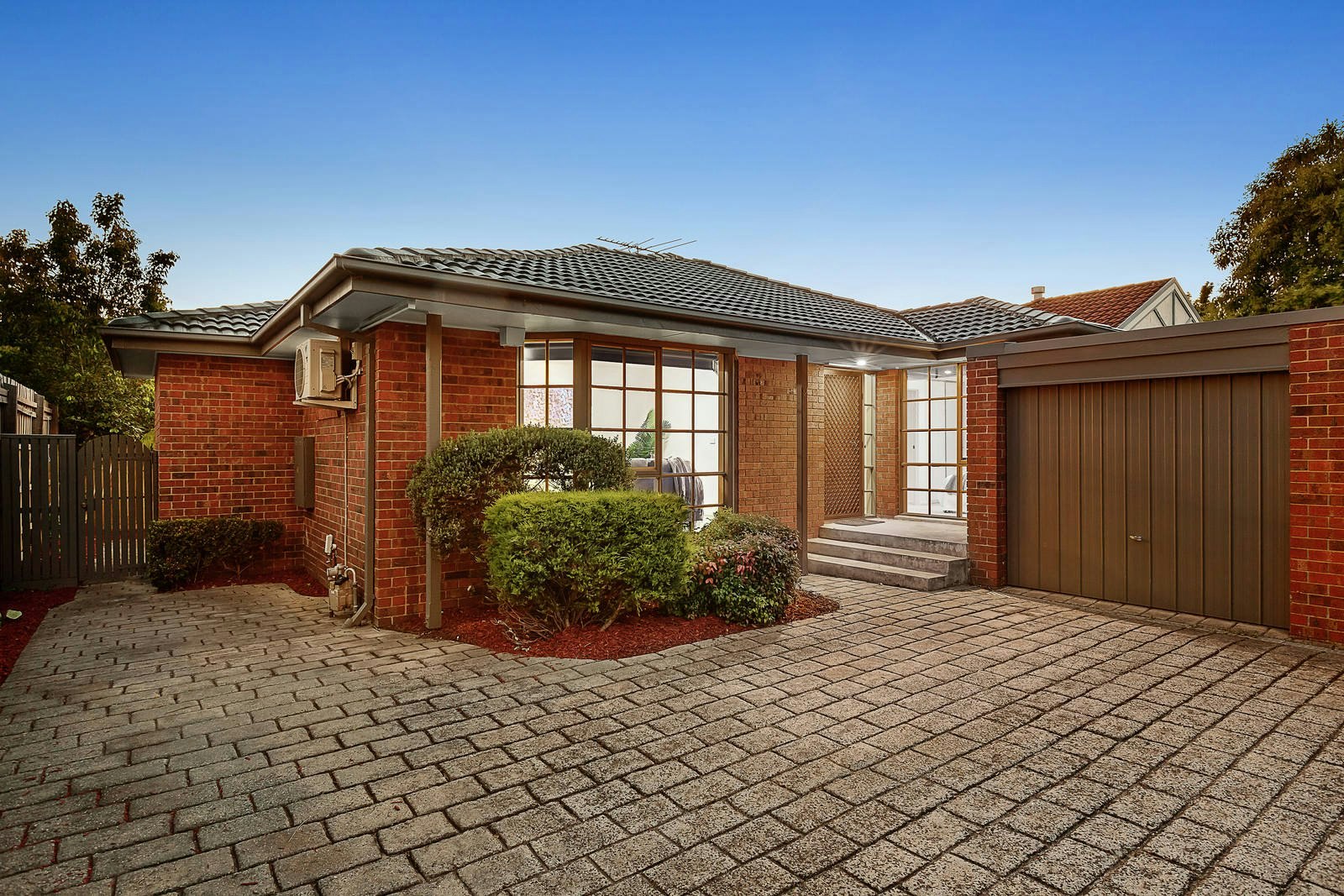 2/284 Mont Albert Road, Surrey Hills, VIC