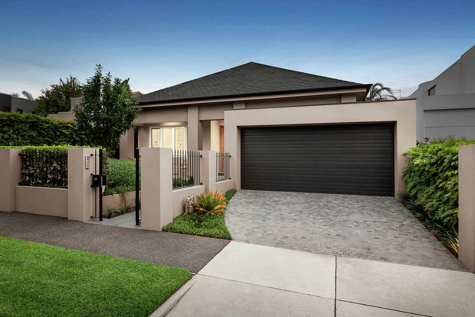 25 Moffat Street, Brighton, VIC