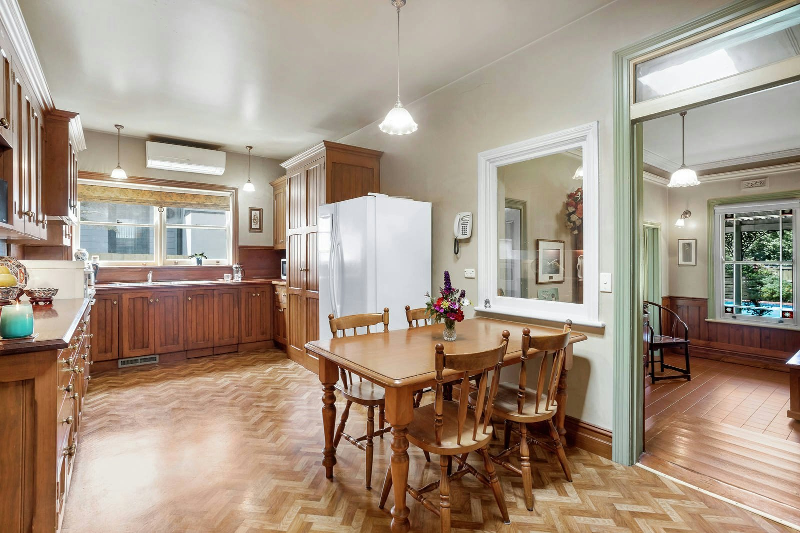 32 Stirling Street, Kew, VIC