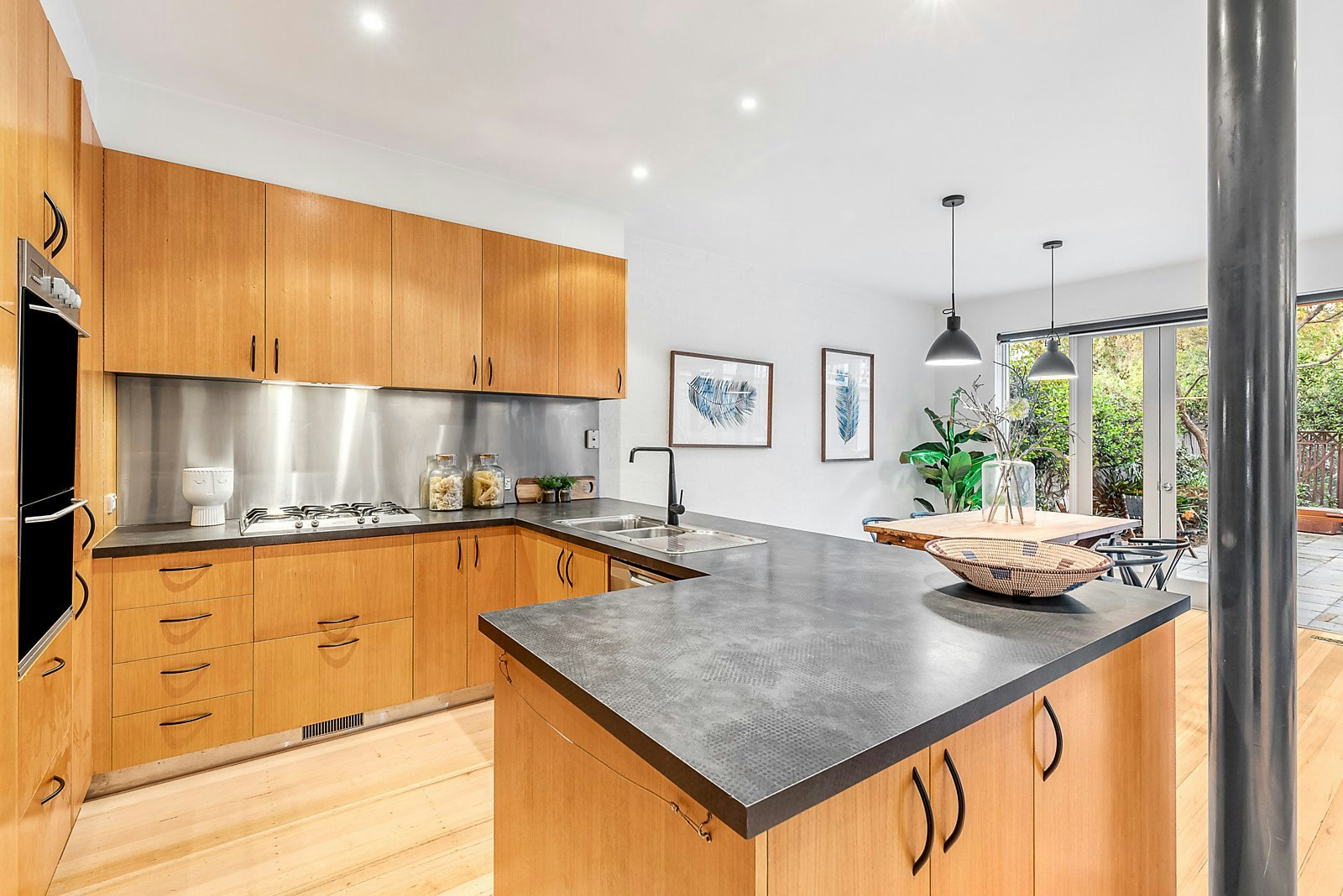 319 Canterbury Road, St Kilda West, VIC