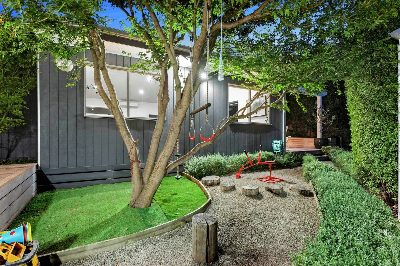 15 Moona Avenue, Mornington, VIC