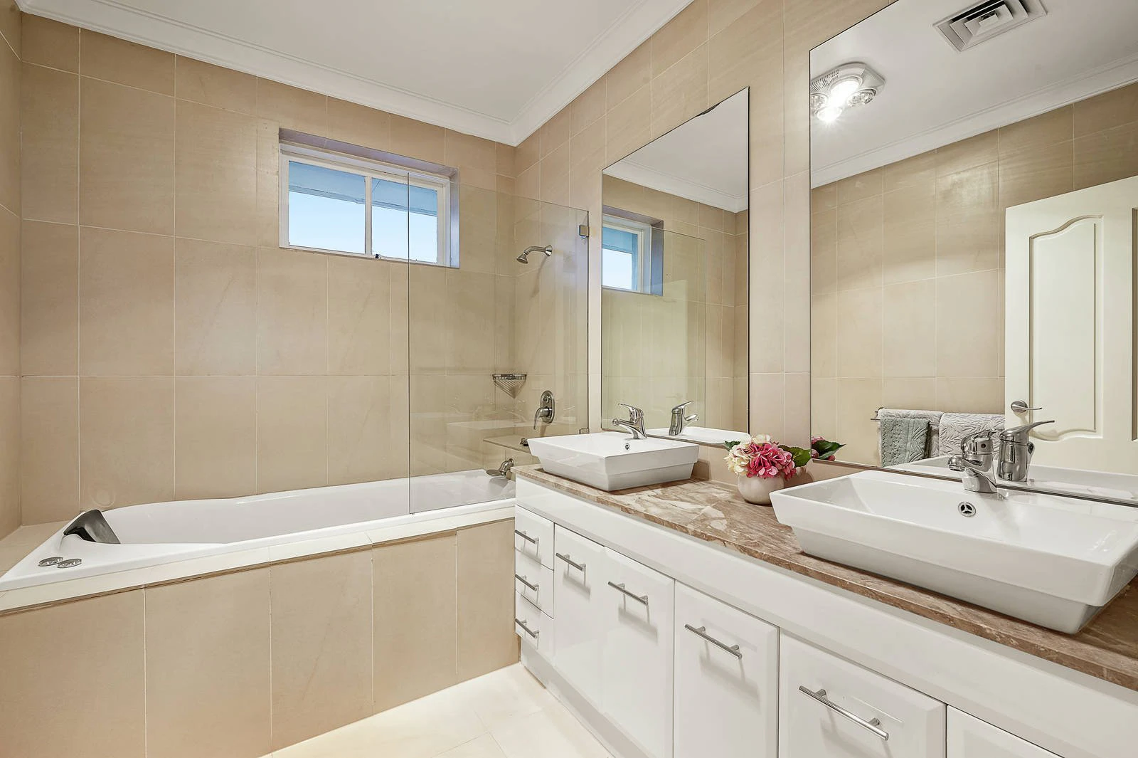 68 Brewer Road, Bentleigh, VIC