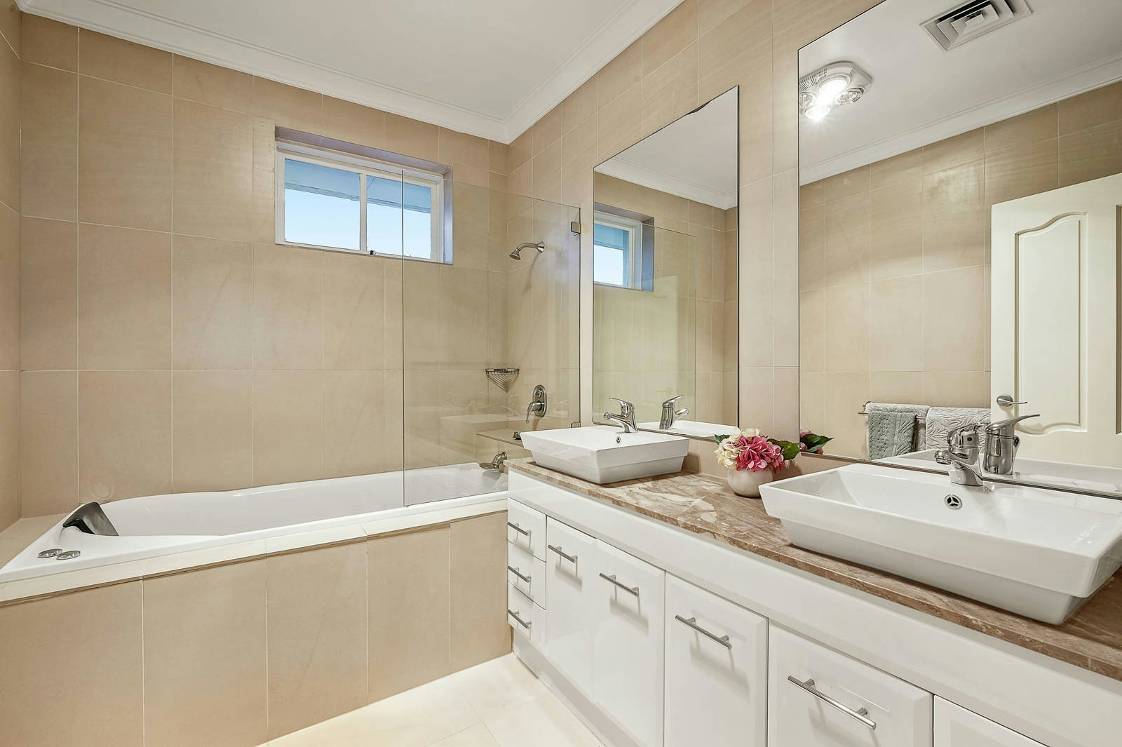 68 Brewer Road, Bentleigh, VIC