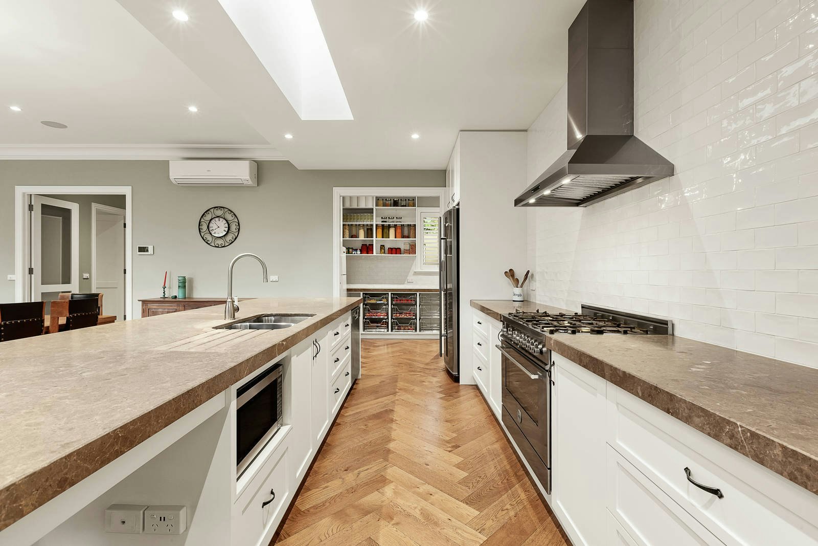 25 Moffat Street, Brighton, VIC