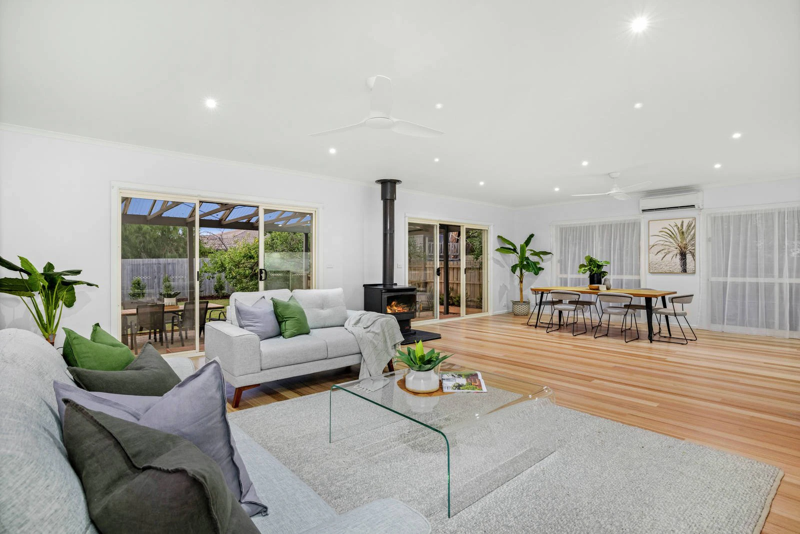 13 Adelaide Street, Mornington, VIC