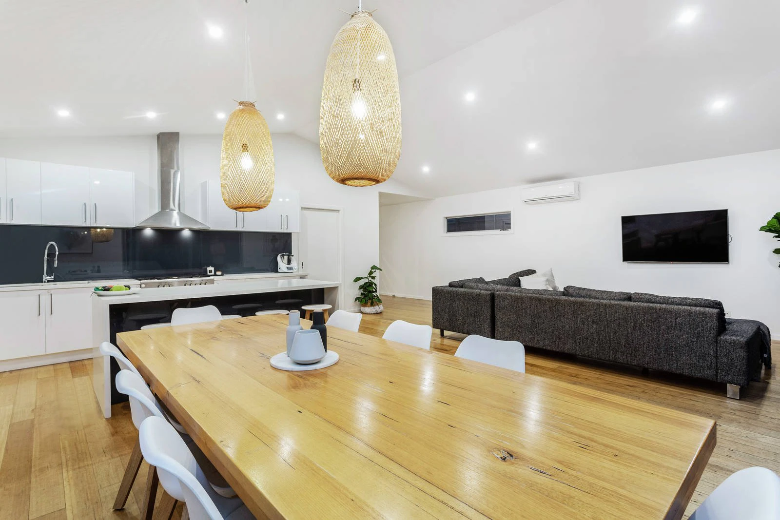 15 Moona Avenue, Mornington, VIC