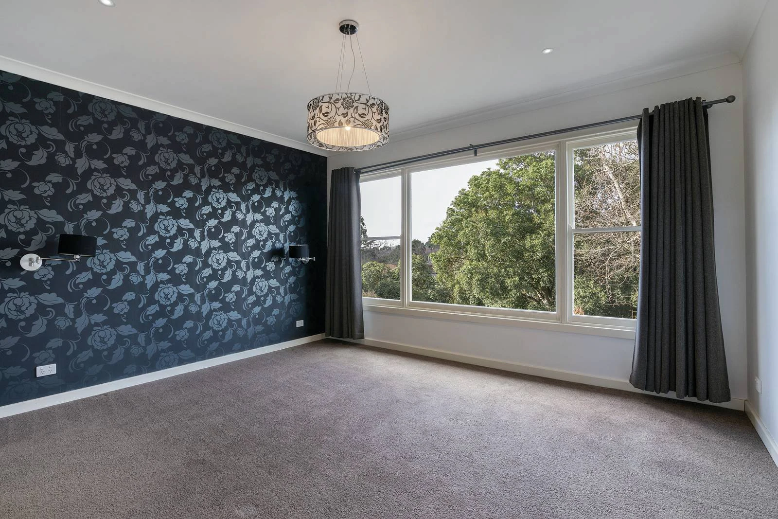 41 Spruzen Avenue, Kew East, VIC