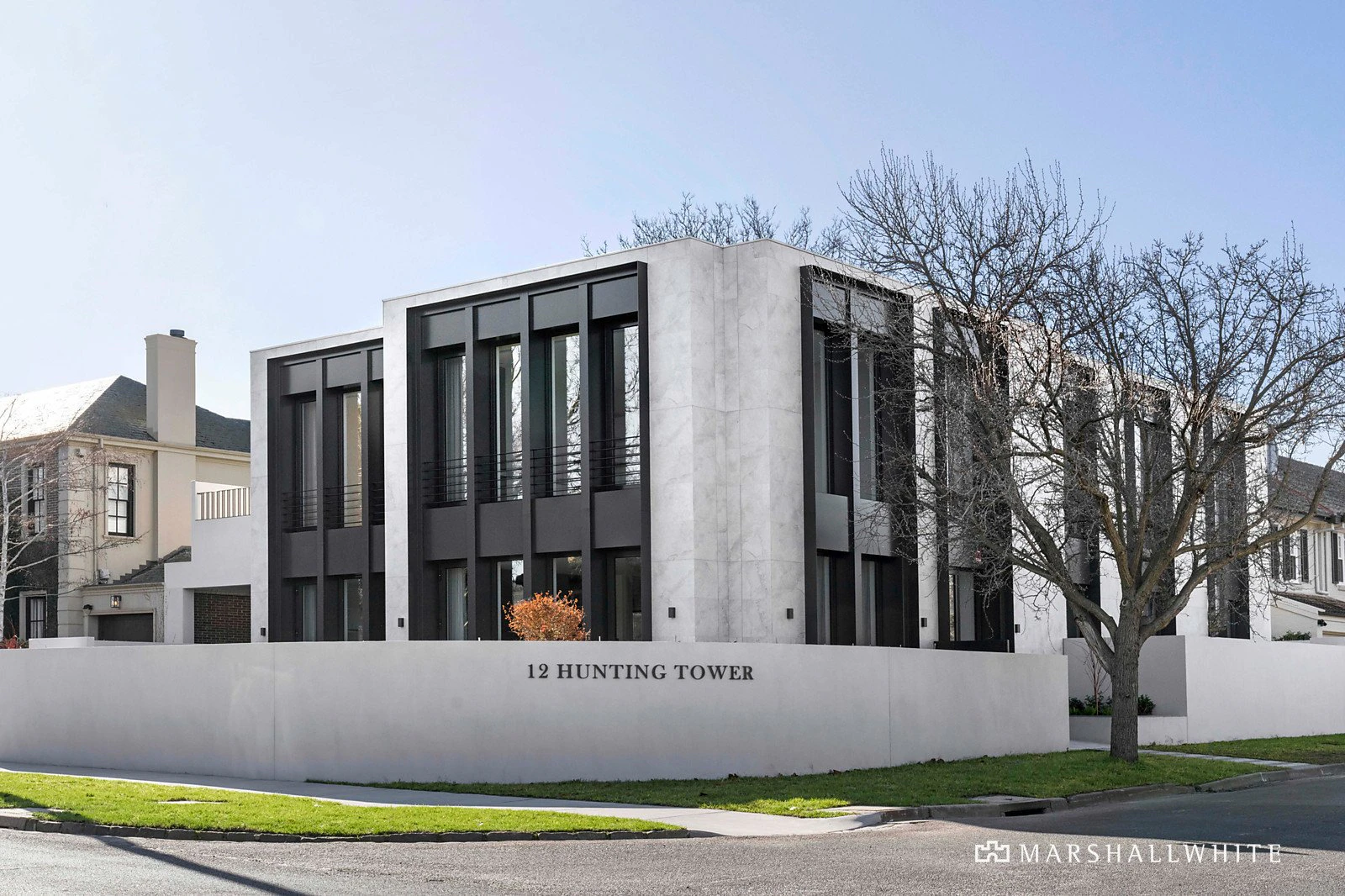 Penthouse, 12 Huntingtower Road, Armadale, VIC