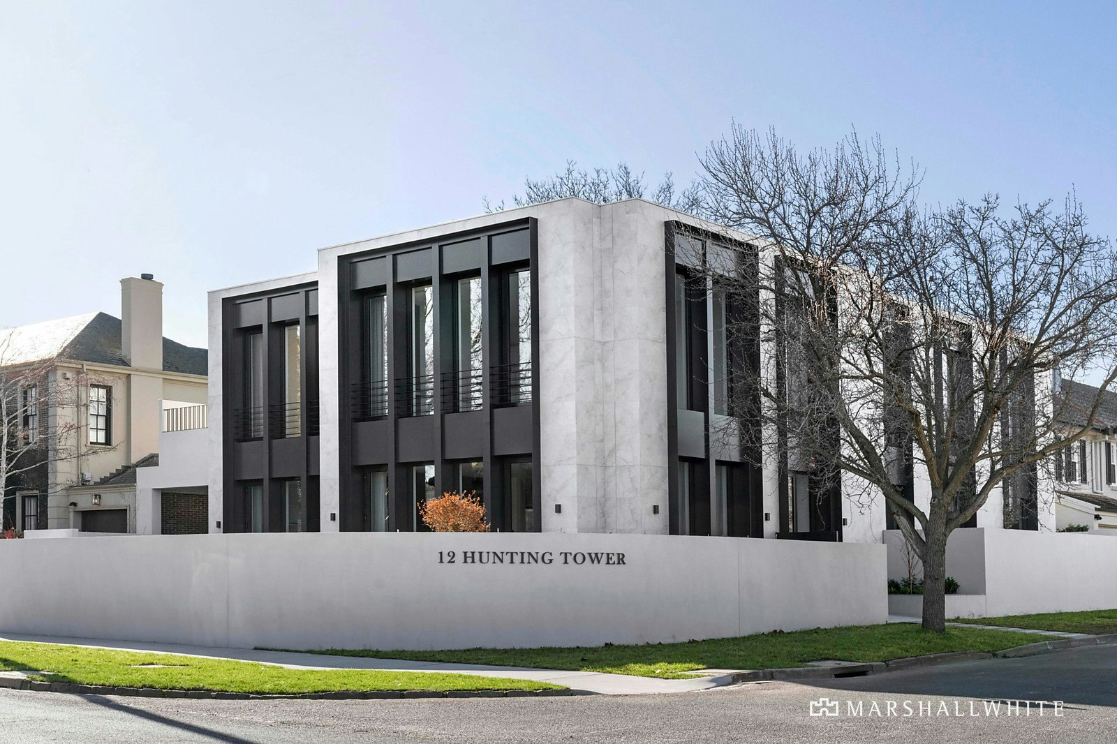 Penthouse, 12 Huntingtower Road, Armadale, VIC