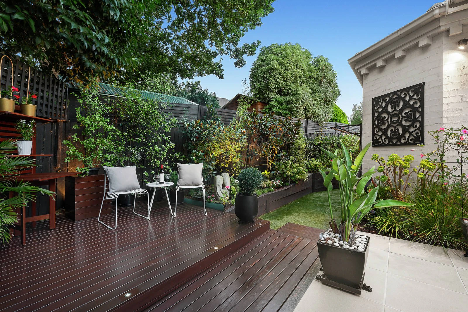 2/9 Gilbert Parade, Camberwell, VIC