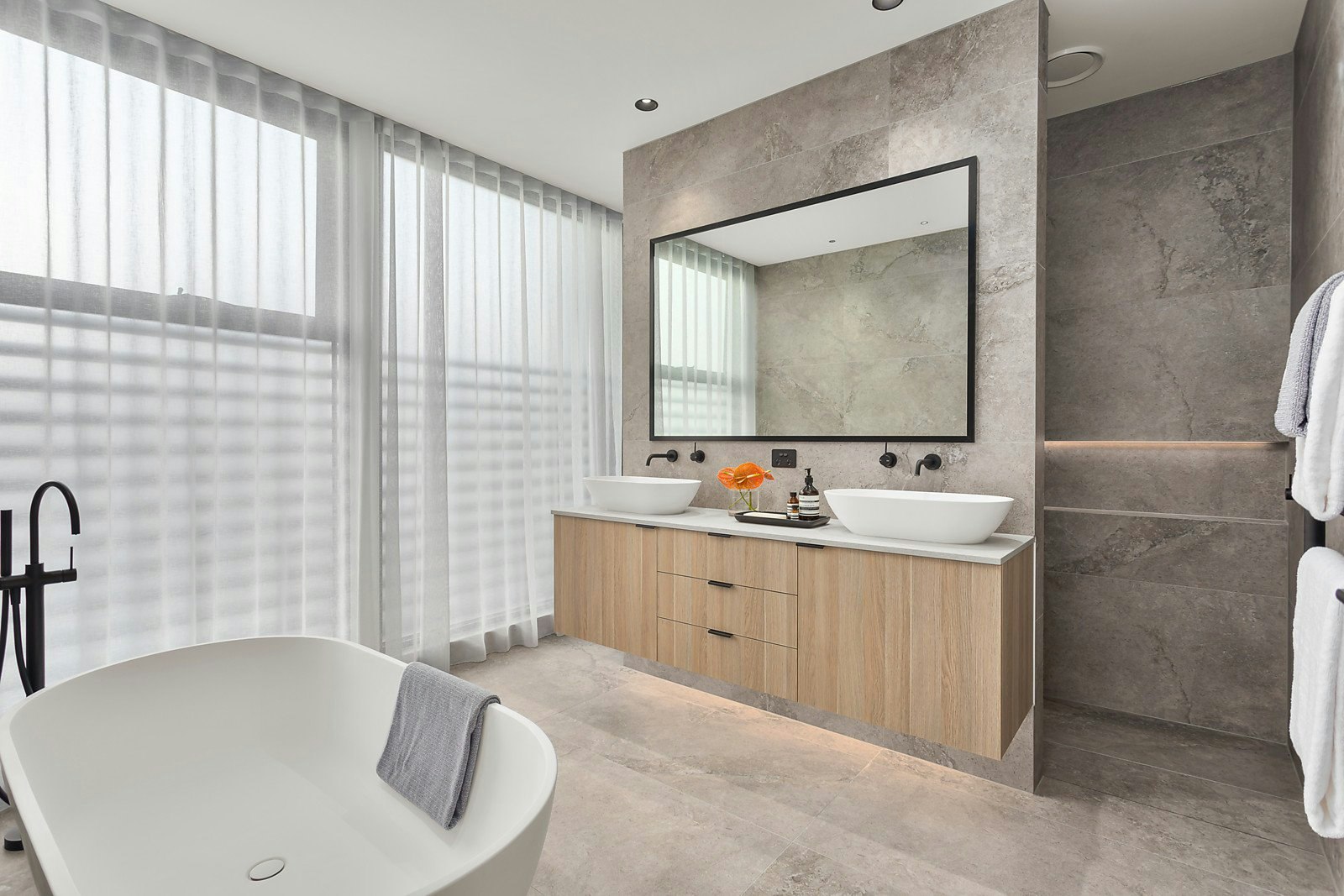 37 Rosedale Road, Glen Iris, VIC