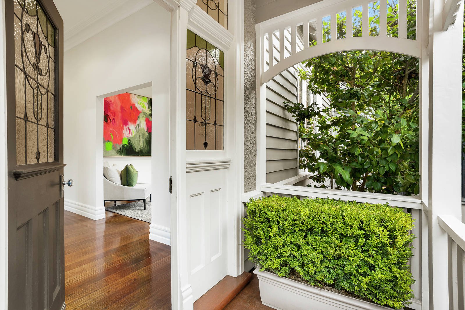 14 View Street, Canterbury - Thumbnail 2