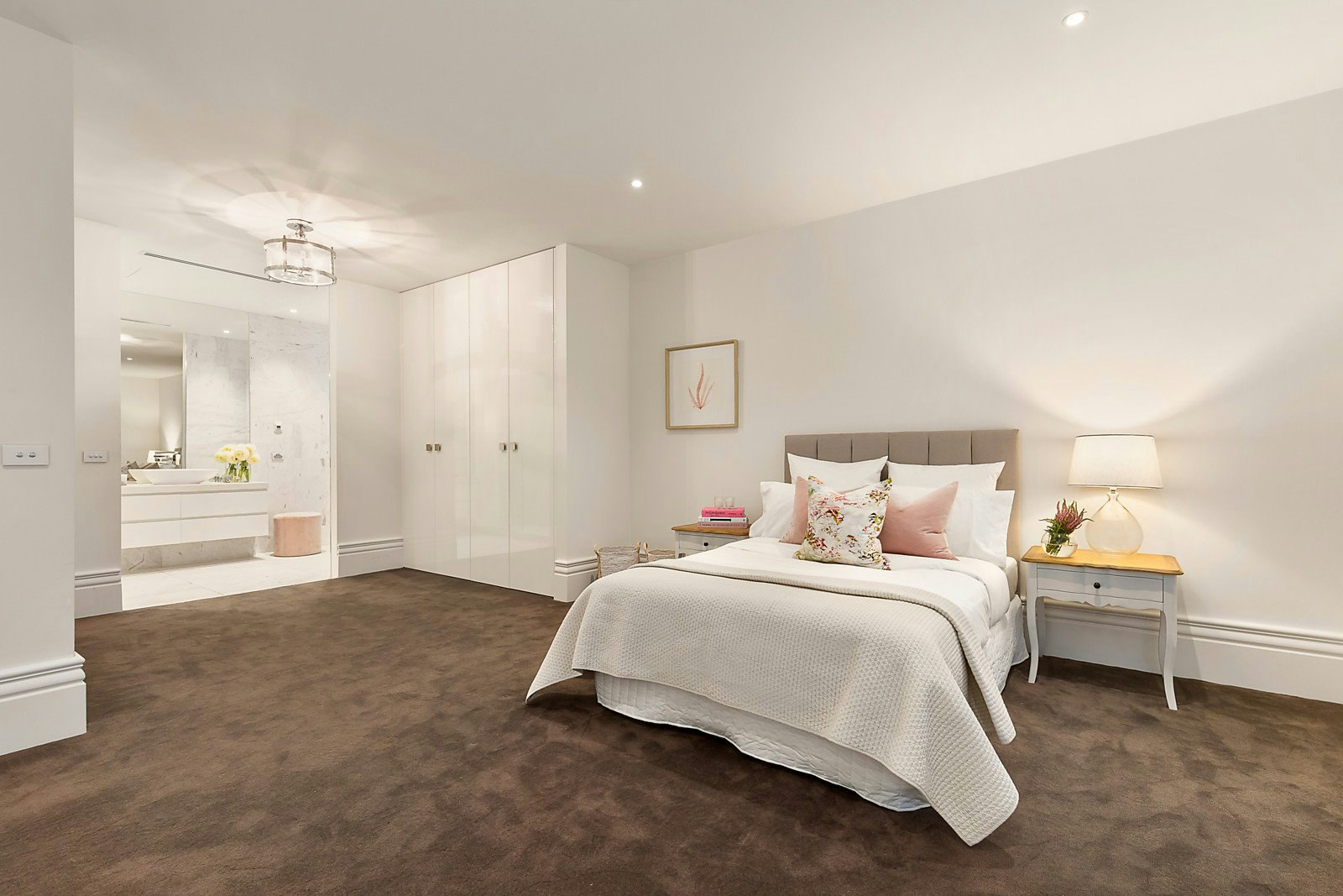 1 Devorgilla Avenue, Toorak, VIC