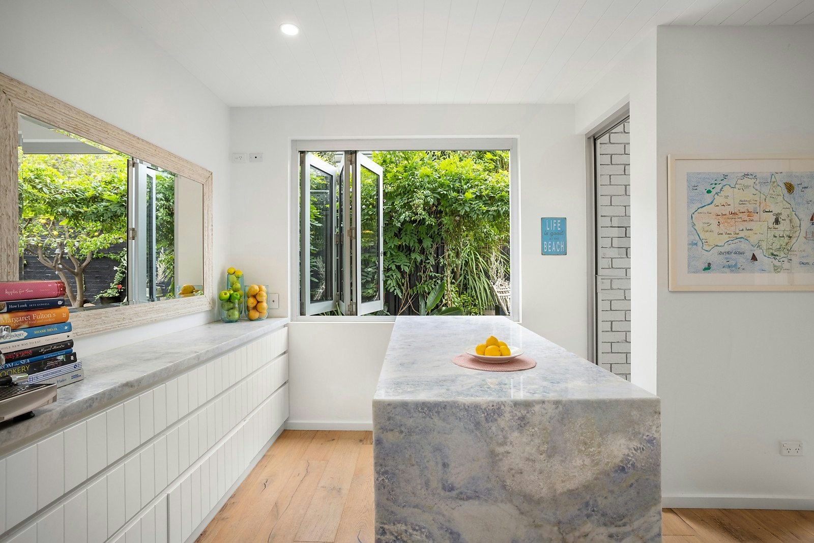 2 Normanby Street, Brighton, VIC