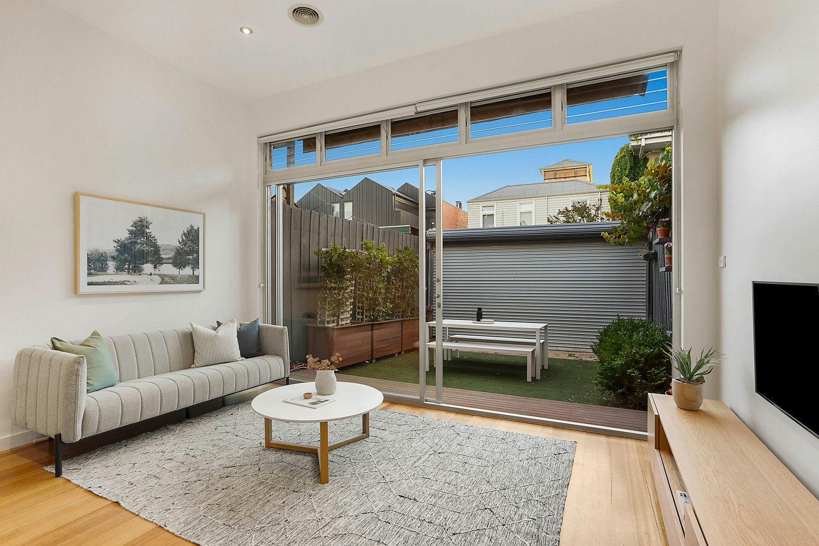 2 Danks Street, Albert Park, VIC