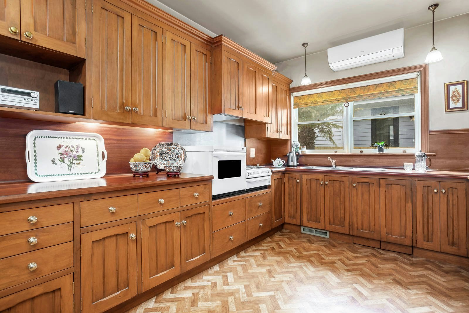 32 Stirling Street, Kew, VIC