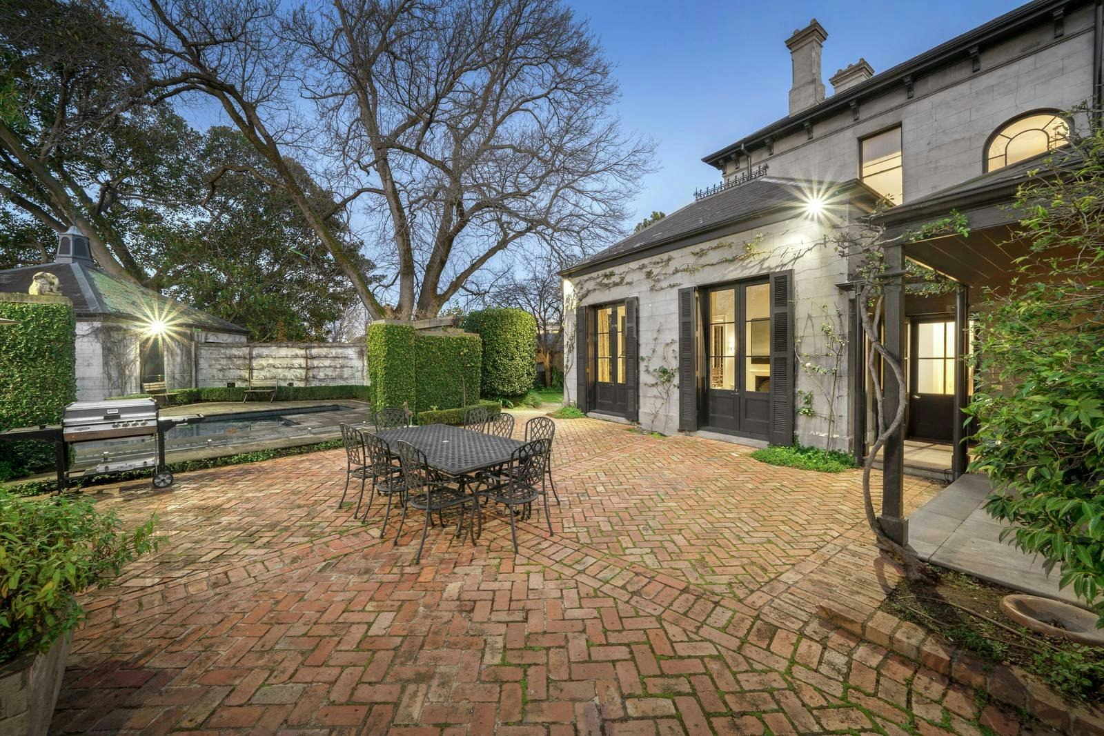 45 Chrystobel Crescent, Hawthorn, VIC